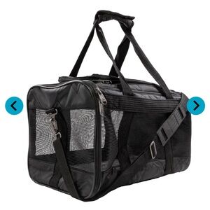 Sherpa Deluxe Pet Carrier